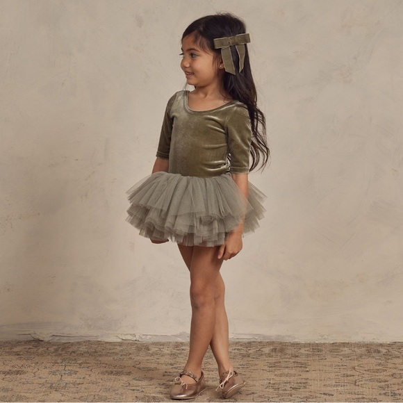 Noralee Velvet Bow Pine - Picture 3 of 3